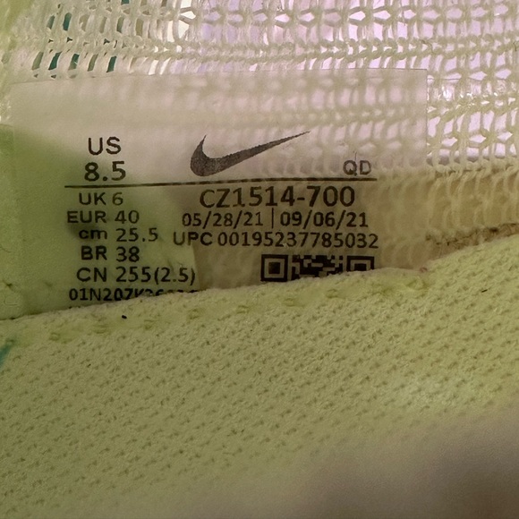 Nike Air Zoom Alphafly Next% Fast Pack. Women’s size 8.5 M. Color Neon Green. - Picture 11 of 14